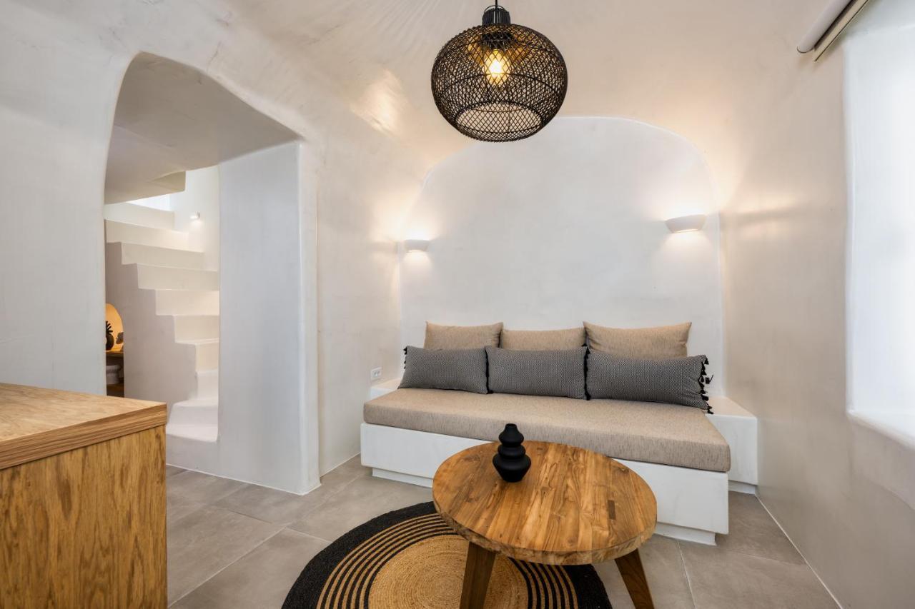 Hill Suites Fira  Exterior foto